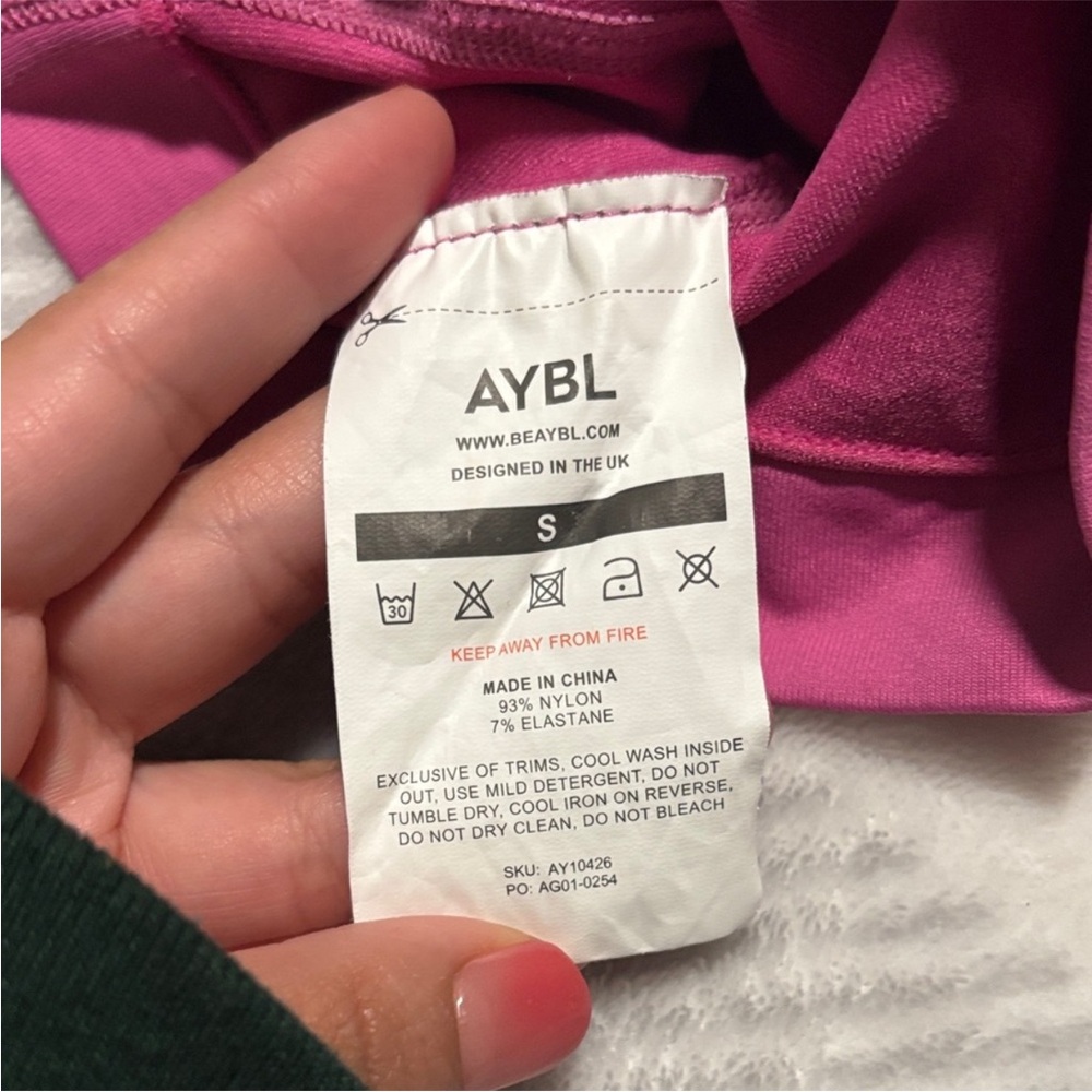 AYBL High-Waist Seamless Pink Bike Shorts - Picture 5 of 5